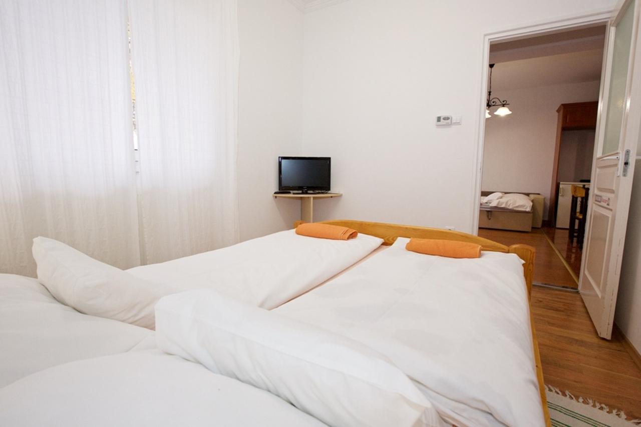 Zoli Apartmanok-Anita Koelcsey 34-36 Hajdúszoboszló 外观 照片